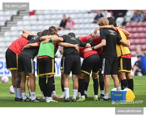 赫罗纳1-3不敌巴列卡诺,门将加萨尼加失误送点 赫罗纳1-3不敌巴列卡诺,门将加萨尼加失误送点